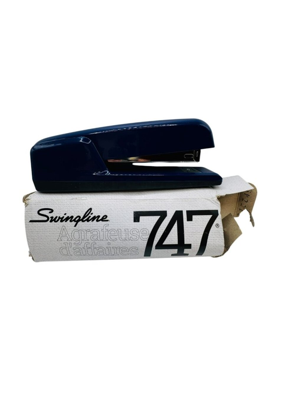 Swingline 747 Blue Stapler With Box - Staples Up To 30 Sheets Securely